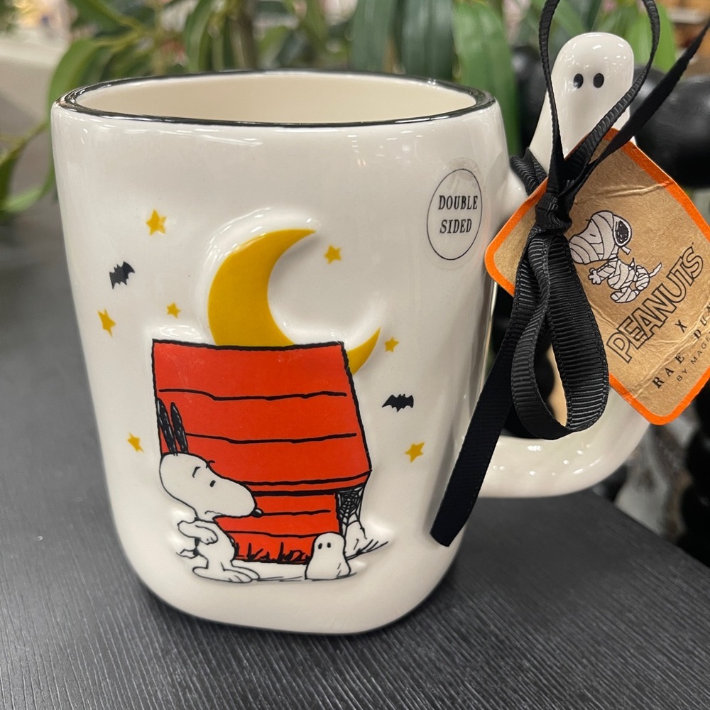 Rae Dunn Halloween Snoopy & Woodstock Ghost Handle Doghouse Boo Ceramic Mug NWT